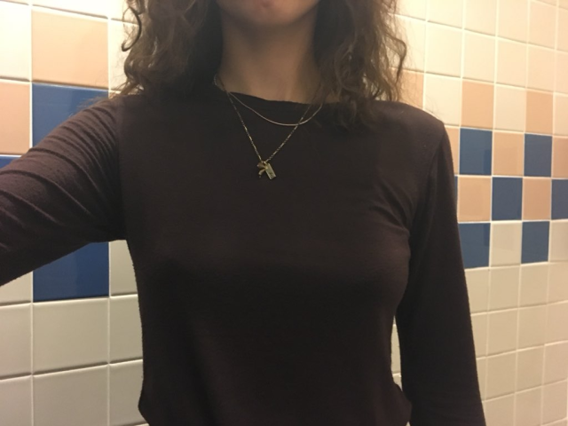 California student dress-coded for not wearing a bra