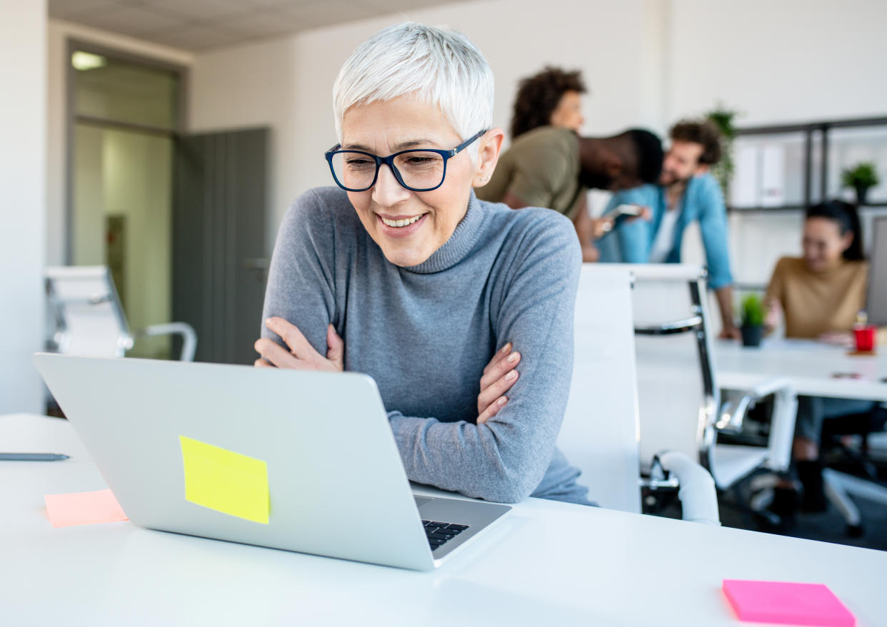 Avoid common password mistakes, such as writing down your passwords on a sticky note. (Photo: Getty)