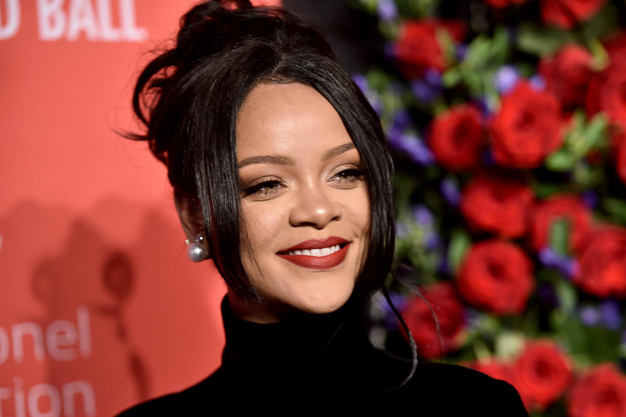 A photo of Rihanna.