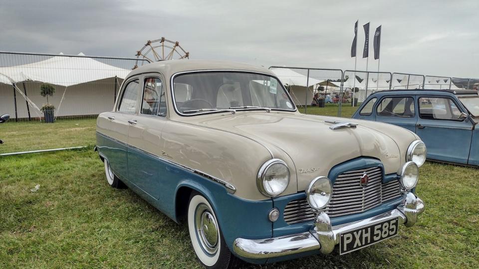 ford zephyr zodiac