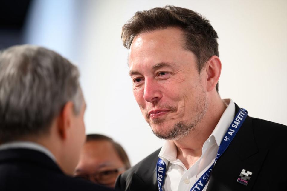 Der Tech-Milliardär Elon Musk sprach in der vergangenen Woche beim AI Safety Summit noch über die Risiken von künstlicher Intelligenz.  - Copyright: Getty Images/ Leon Neal