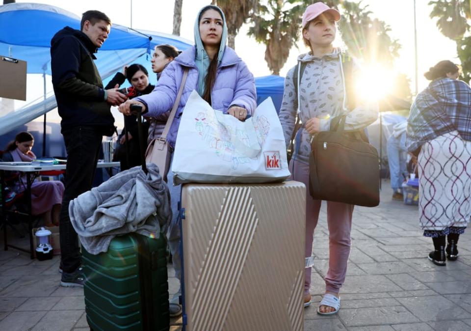 Ukrainians and Russians seeking asylum in the United States “have all the support they need,” said Human Rights Watch’s Ari Sawyer, who sees a difference in how Haitian and other migrants are treated. (Photo by Mario Tama/Getty Images)