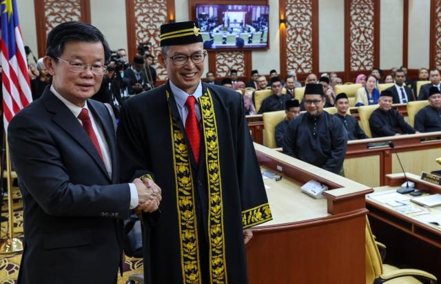 Chow Kon Yeow sworn in as Penang CM