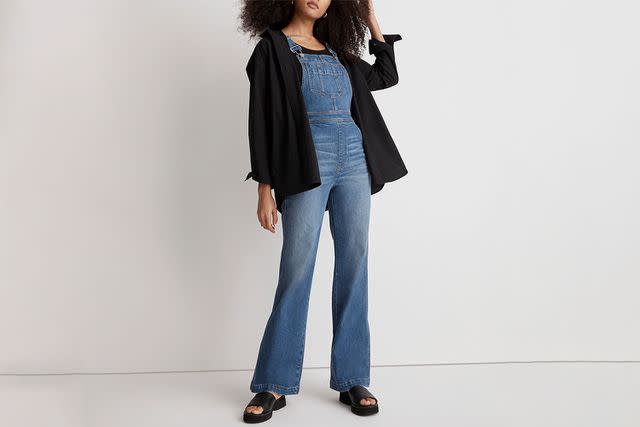 <p>Madewell</p>