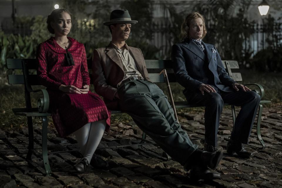 Bailey Bass as Claudia, Jacob Anderson as Louis De Point Du Lac and Sam Reid as Lestat De Lioncourt - Interview with the Vampire _ Season 1, Episode 6 - Photo Credit: Alfonso Bresciani/AMC