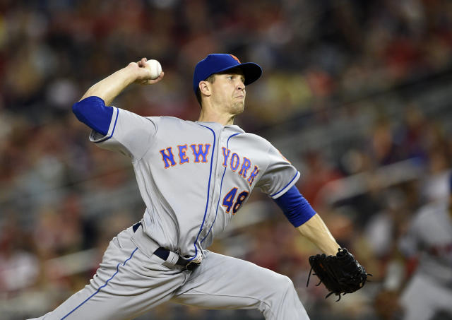 New York Mets ace Jacob deGrom finishes with 1.70 ERA