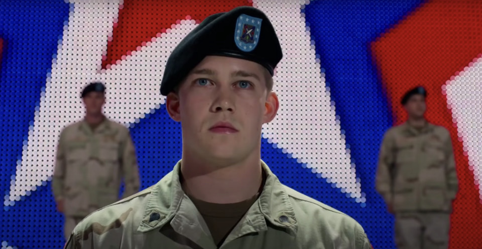 Joe Alwyn in Billy Lynn’s Long Halftime Walk (MovieclipsTrailer/YouTube)