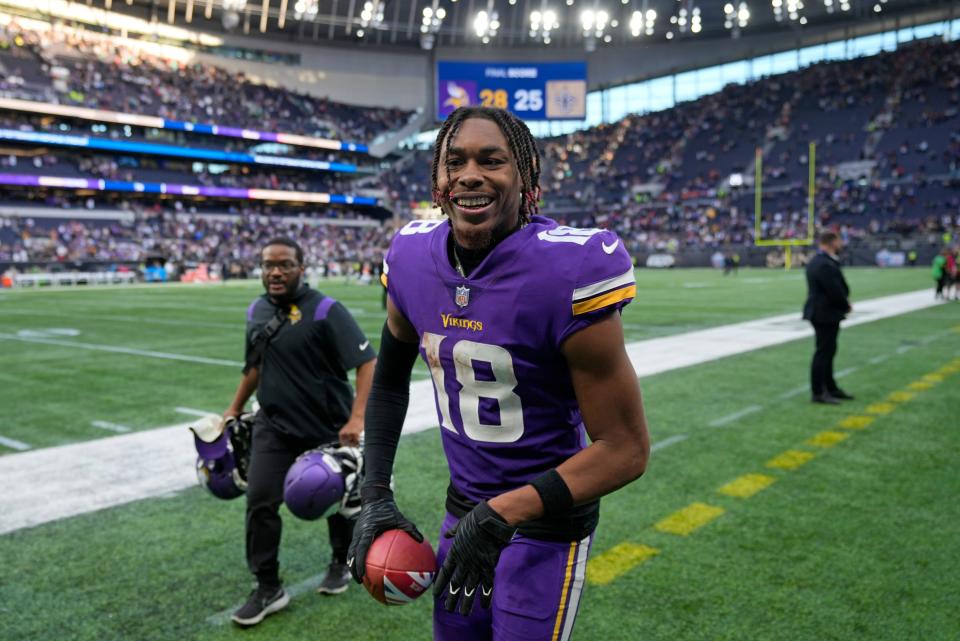 Will Justin Jefferson and the Minnesota Vikings beat the Chicago Bears in their NFL Week 5 game?