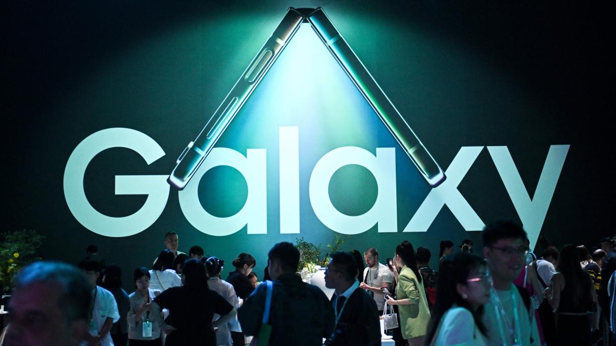  Galaxy Unpacked 2023 foldable phone launch. 