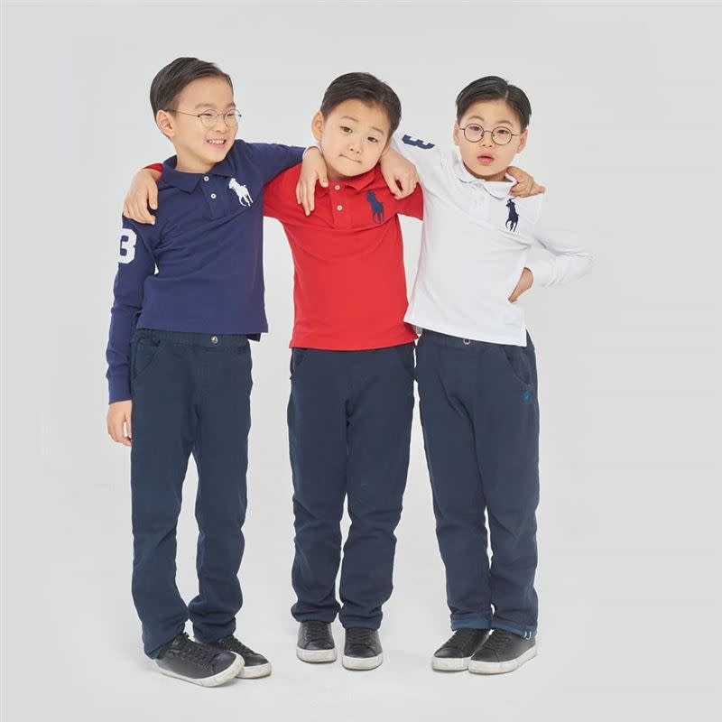 三胞胎目前就讀小學二年級，身高已經長到142公分。（圖／翻攝自宋一國IG）