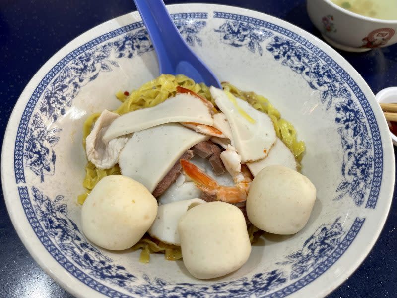 fishball noodles - Ng Kee Teochew Fishball Kway Teow Mee 