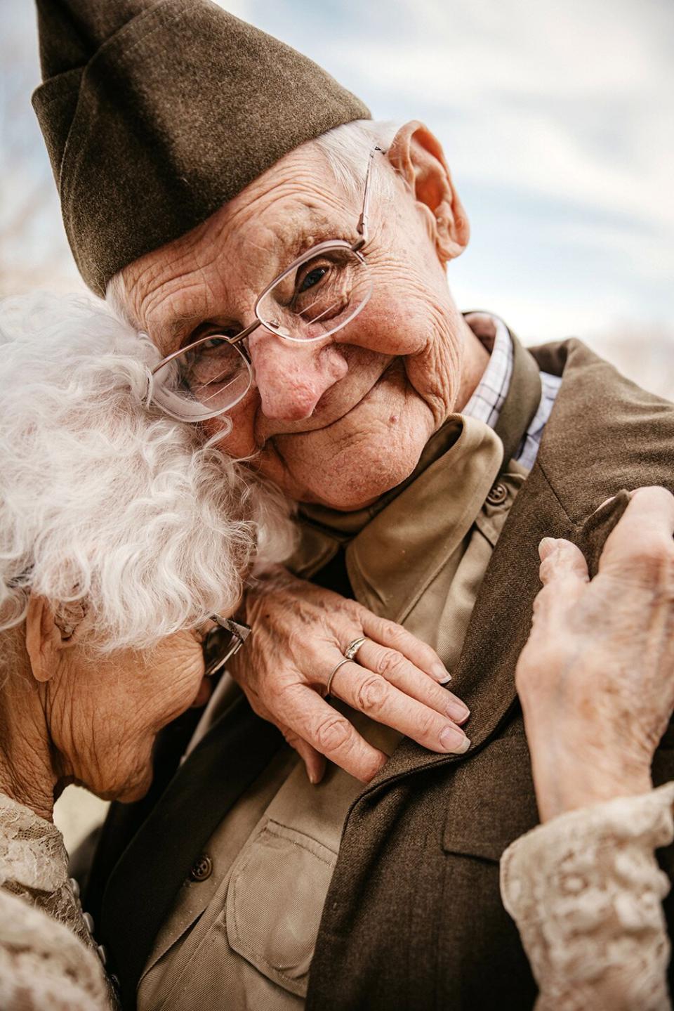 Couple celebrates 70th Anniversary