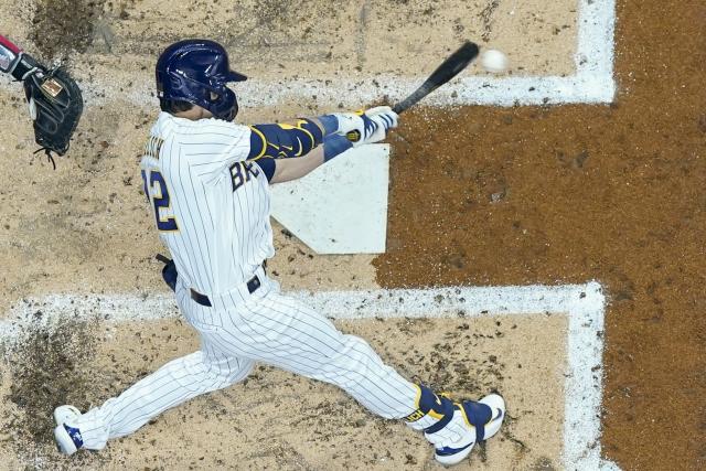 Frelick rallies Brewers to 4-3 win over Braves in fantastic MLB