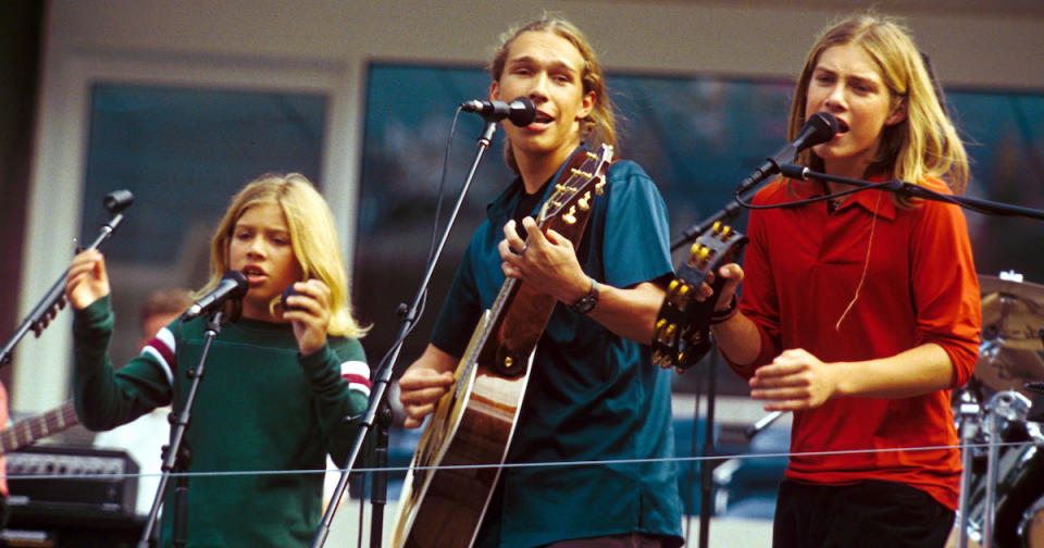 Hanson stormed the charts with their number one hit ‘MMMBop’ twenty years ago (Photo: Charles Sykes/REX/Shutterstock)