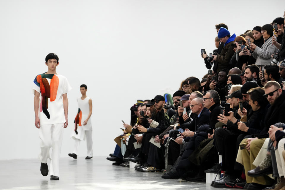 A model wears a creation for Issey Miyake as part of the Menswear ready-to-wear Fall-Winter 2024-2025 collection presented in Paris, Thursday, Jan. 18, 2024. (AP Photo/Thibault Camus)