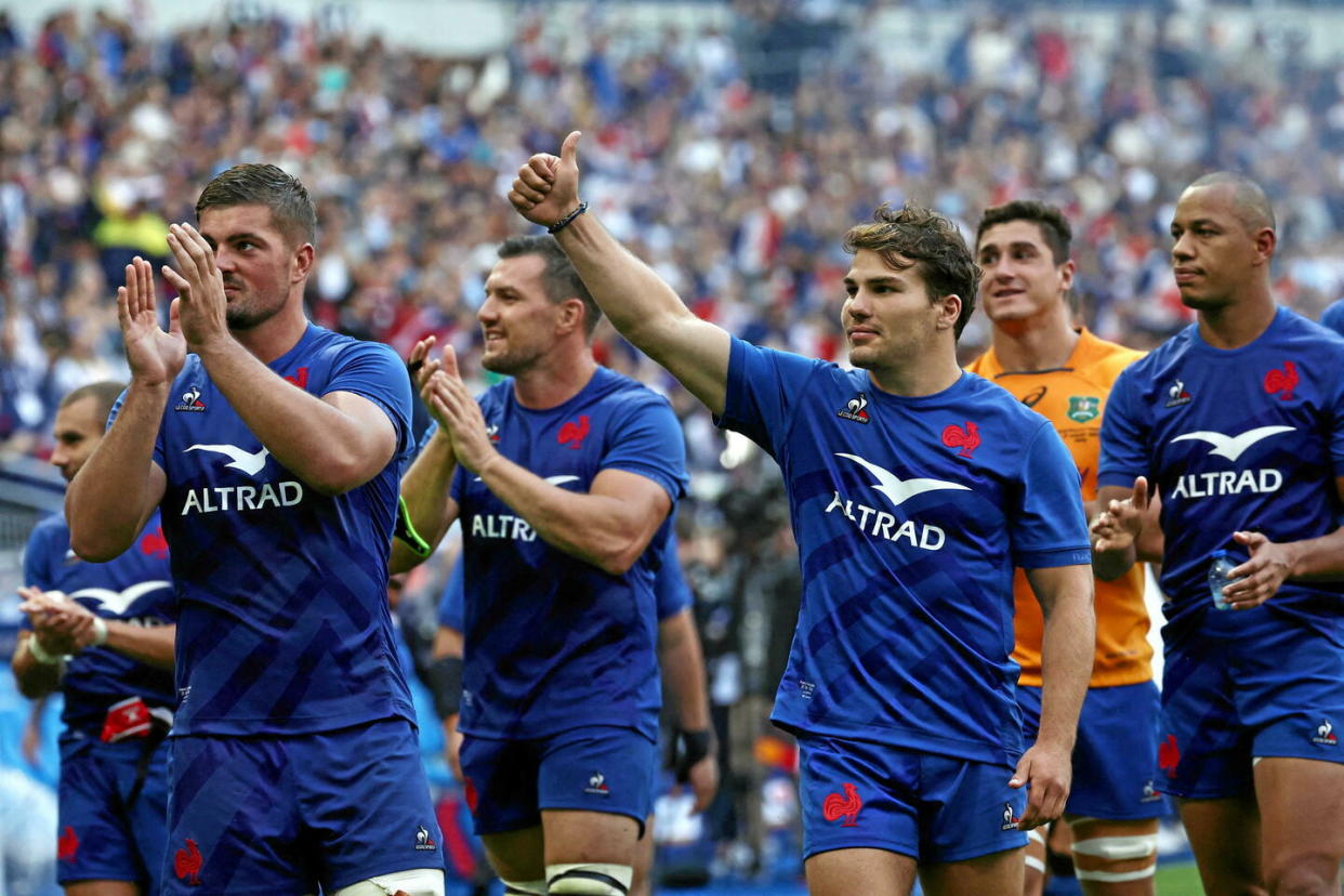 Antoine Dupont et le XV de France font figure de favoris pour la Coupe du monde.  - Credit:ANNE-CHRISTINE POUJOULAT / AFP