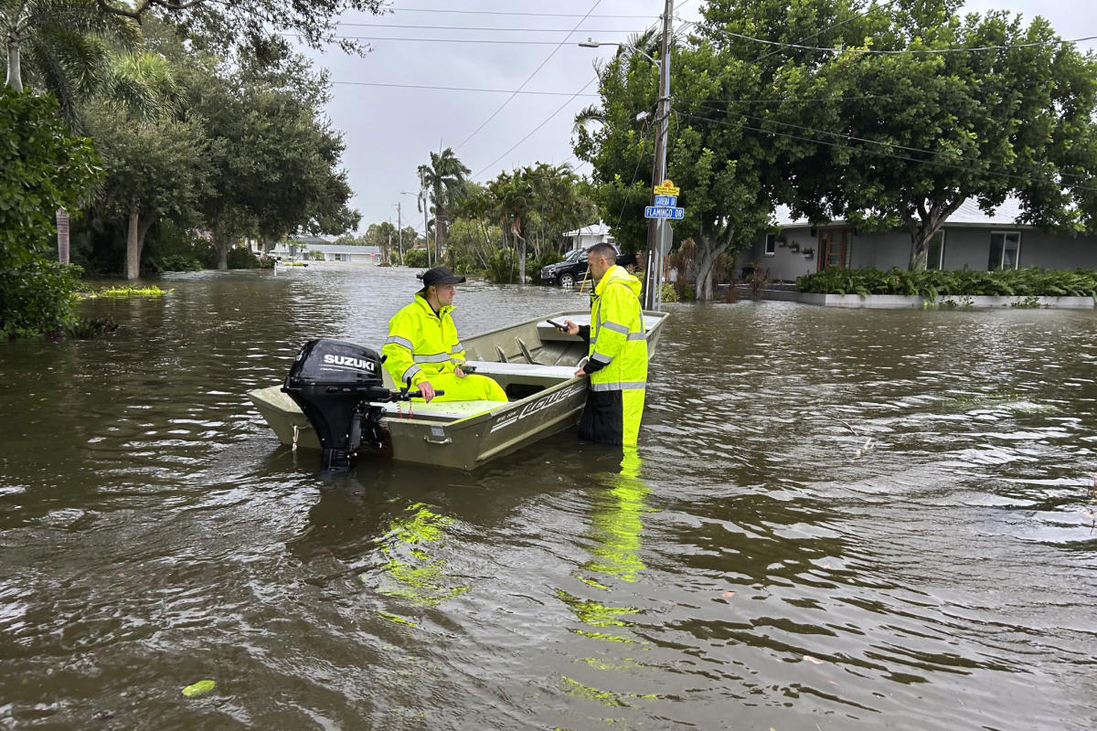 Rescuers save and assist hundreds as Helene’s storm surge and rain create havoc