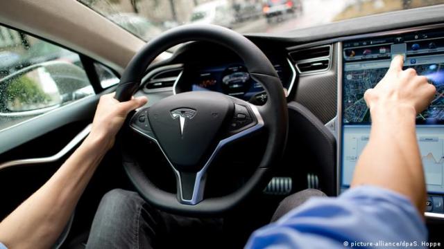 Cerca de 400.000 reservas ¿Podría morir Tesla de éxito?