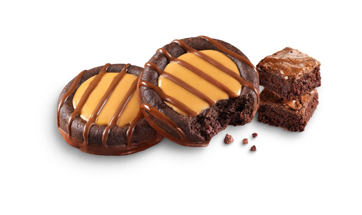 Introduced in 2022, Adventurefuls are a brownie-inspired cookie with caramel-flavored crème and a hint of sea salt.