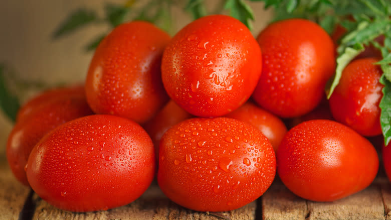 freshly washed Roma tomatoes
