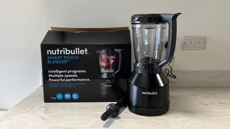 Unboxing the Nutribullet Smart Touch Blender