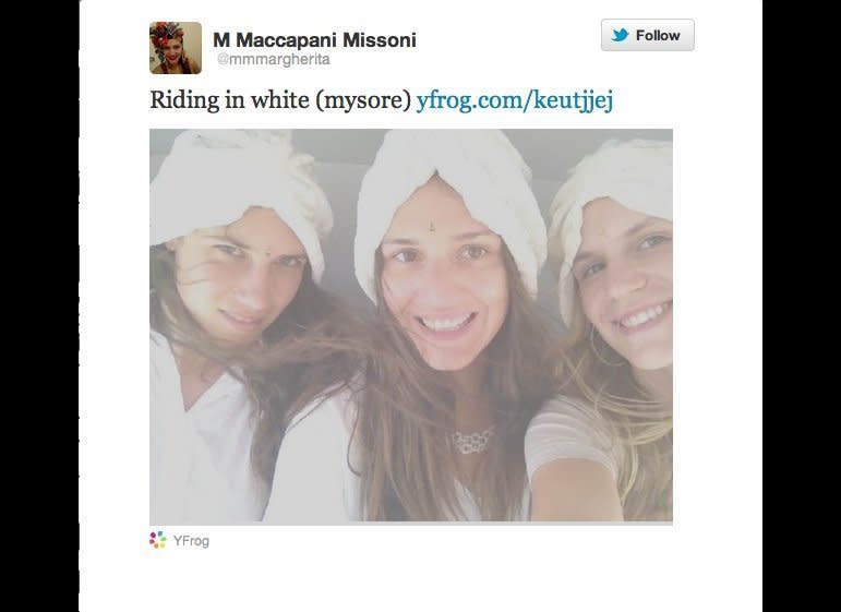 Margherita Missoni tweeted a photo of her and her family completely makeup free and looking gorgeous! 