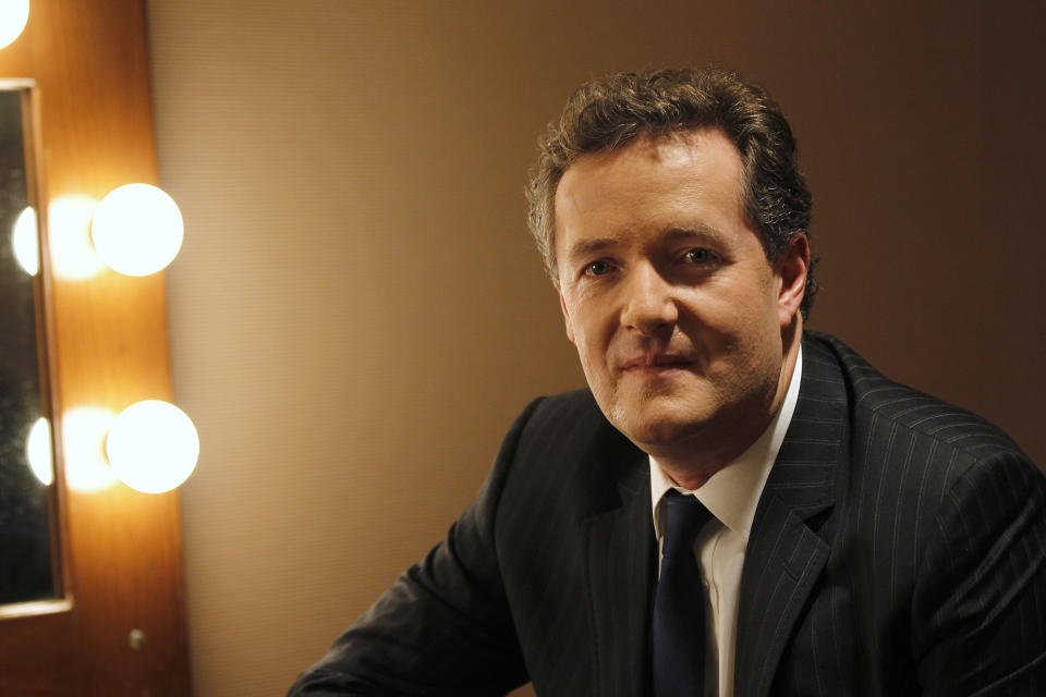 Piers Morgan, host of "Piers Morgan Tonight," poses during the Turner Broadcasting Television Critics Association winter press tour in Pasadena, California January 6, 2011.  REUTERS/Mario Anzuoni (UNITED STATES - Tags: ENTERTAINMENT)