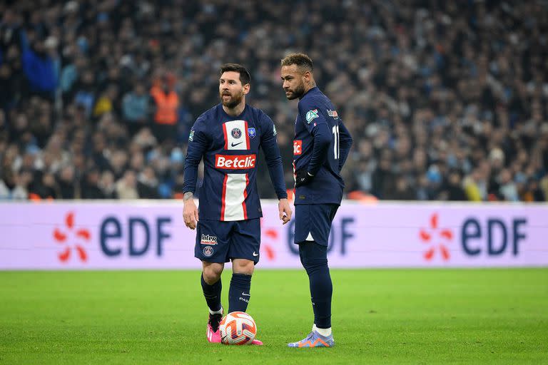 Juntos, el argentino y el brasileño, en PSG