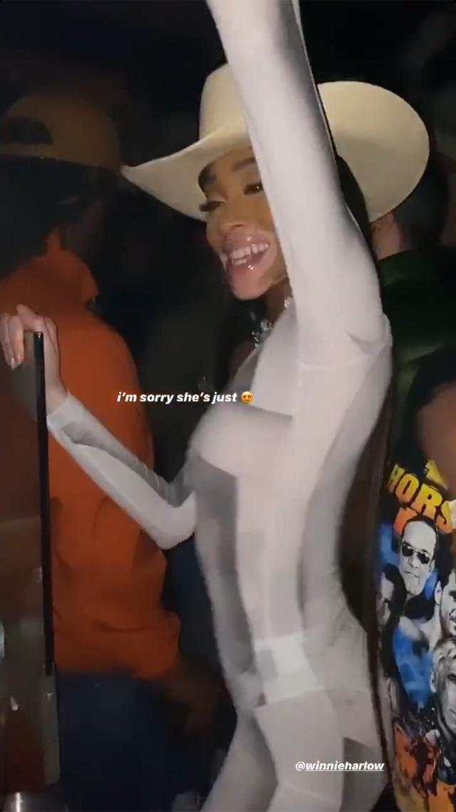 Kylie Jenner Celebrates Ex Assistant Victoria Villarroels 28th Birthday Youre A Real One 