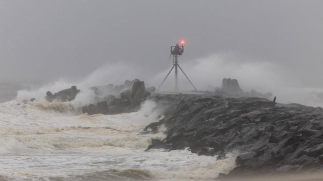 Southern East Coast hit by flooding as Ophelia weakens to tropical  depression and moves north –