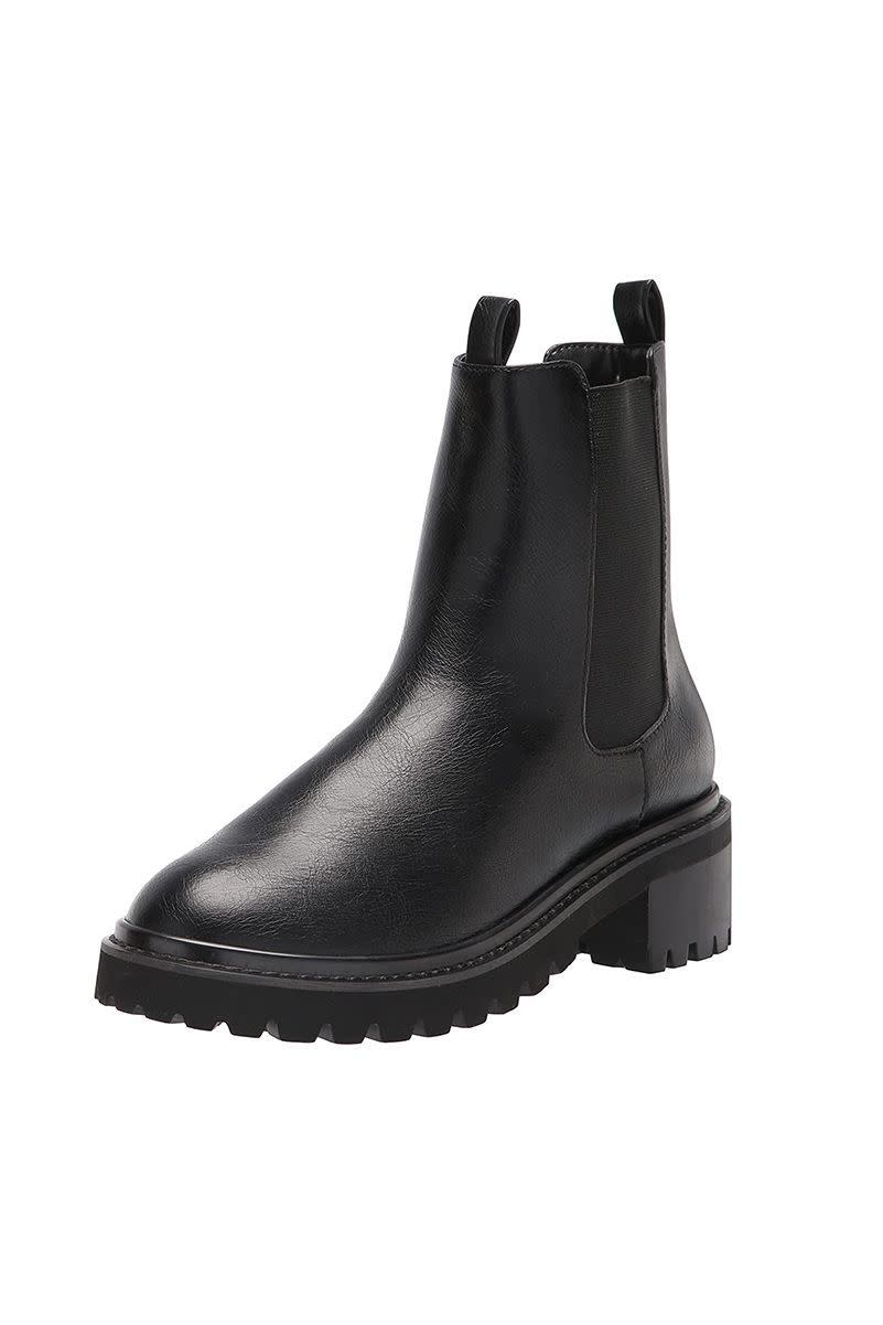 Saviah Chunky Sole Pull-On Chelsea Boot