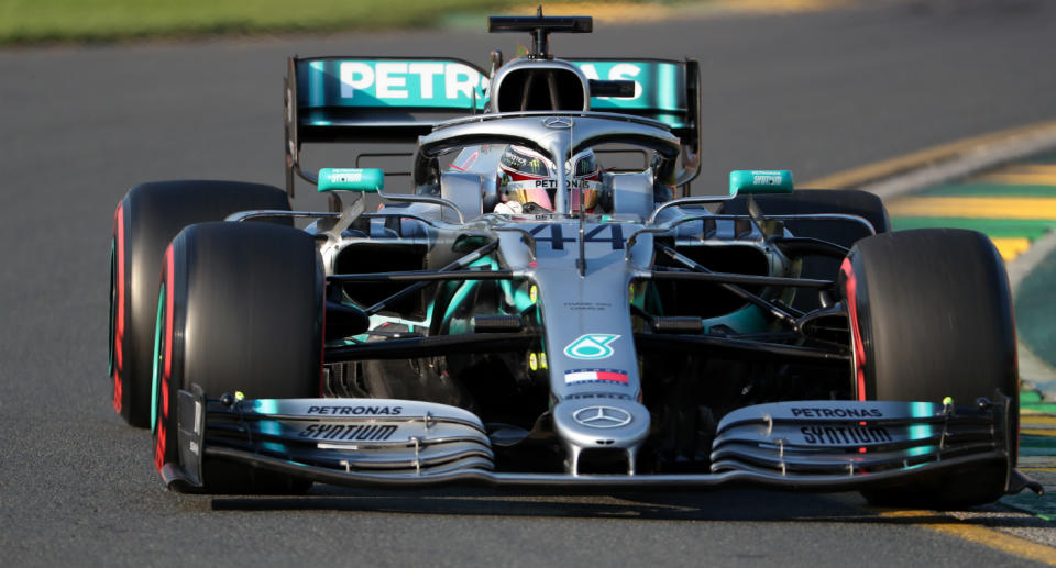 Lewis Hamilton en pole position à Melbourne