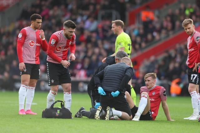 Won't be out for long' - Downes set to miss Tuesday's trip to Bristol City  - Yahoo Sport