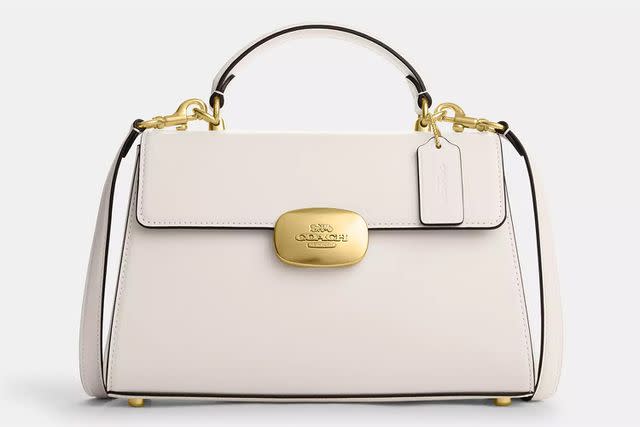 <p>Coach Outlet</p>