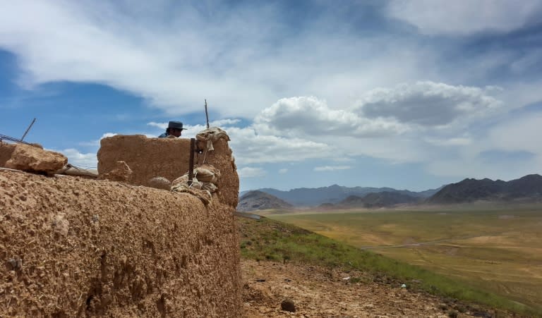 The Taliban are said to be exploiting the bacha bazi "addiction" in southern Uruzguan province to mount attacks