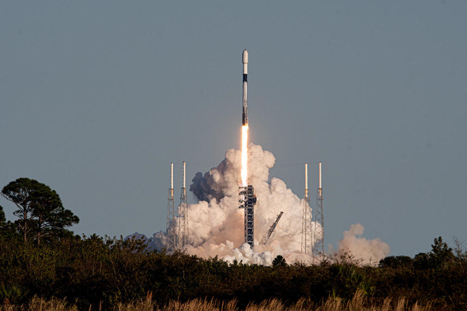 Shortly after Crew 8 pilots arrived at Kennedy Space Center, SpaceX launched 24 Starlink internet satellites from the nearby Cape Canaveral Space Force Station.  / Credits: William Harwood/CBS News