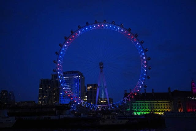 London Eye lit up for Captain Sir Tom Moore