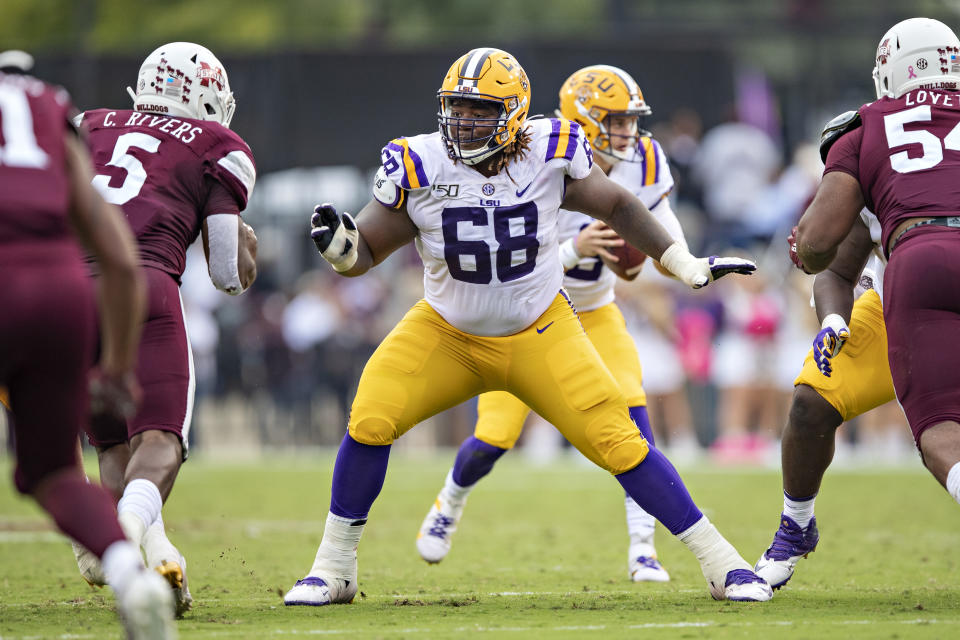 LSU OG Damien Lewis drops back to pass block against Mississippi State at Davis Wade Stadium on Oct. 19, 2019 in Starkville, Mississippi. (Photo by Wesley Hitt/Getty Images)