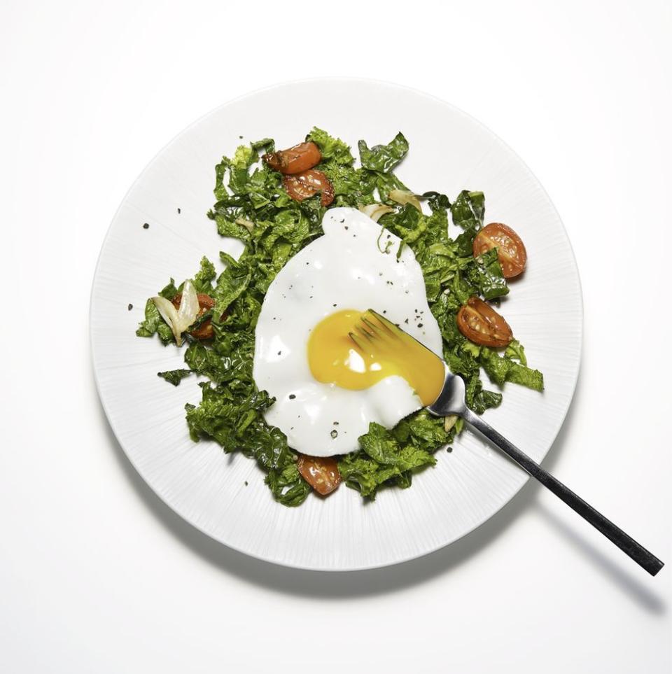 21) Sunny-Side-Up Eggs on Garlicky Greens