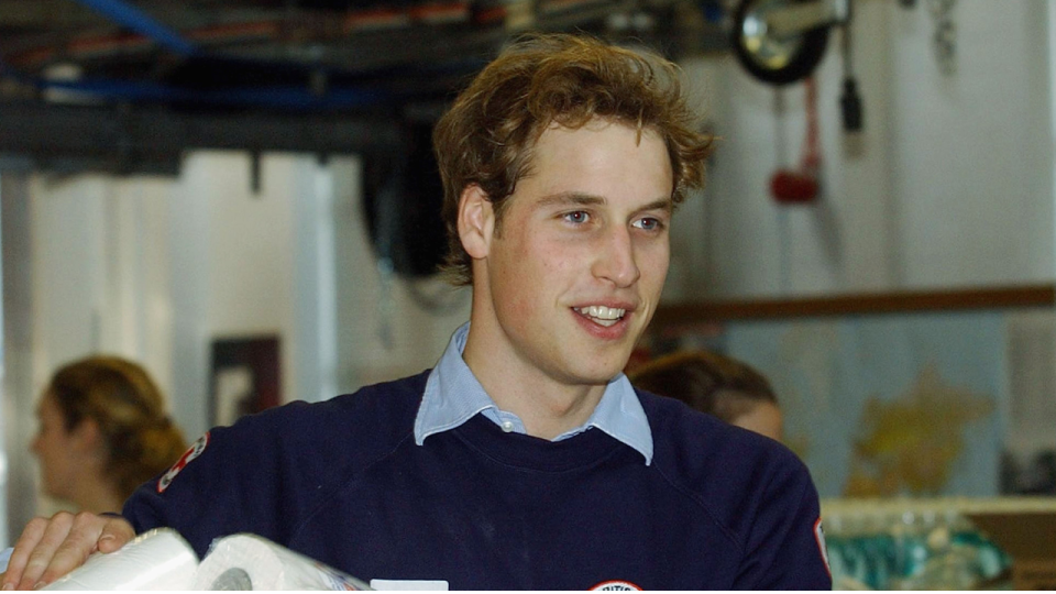 22. January 7, 2005: Prince William volunteers for tsunami aid