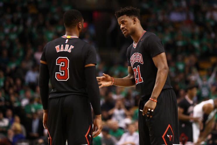 With Rajon Rondo out, Dwyane Wade and Jimmy Butler must step up for the Bulls. (Getty)