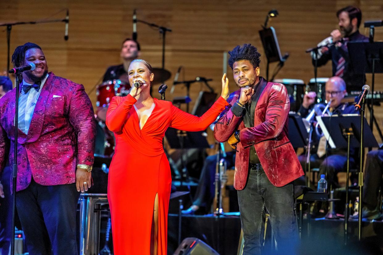 "Dancing in the Street: The Music of Motown" will return from last year to perform with the New Albany Symphony Orchestra at the Hinson Amphitheater on Tuesday.