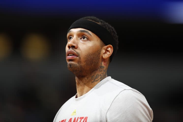 Was former Atlanta Hawks forward Mike Scott the victim of foul play? (AP)