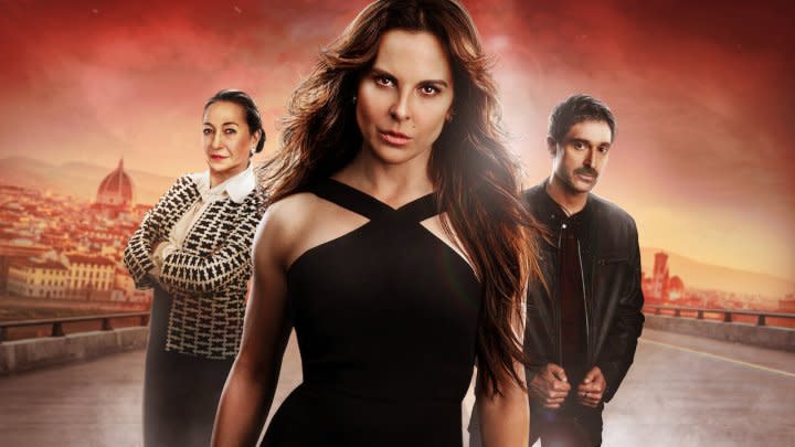 Kate del Castillo and the cast of La Reina del Sur looking at the camera in a poster for the series.