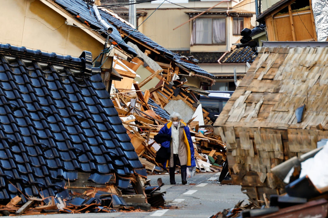日本石川縣能登半島1日下午發生規模7.6強震，石川縣政府今天指出，截至5日上午8時，縣內確認的死亡數來到92人。（路透社）