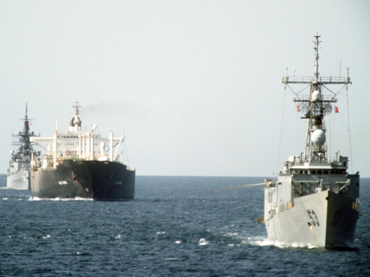 Една ожесточена морска битка преди 35 години показва колко разрушителен може да бъде друг сблъсък на САЩ с Иран