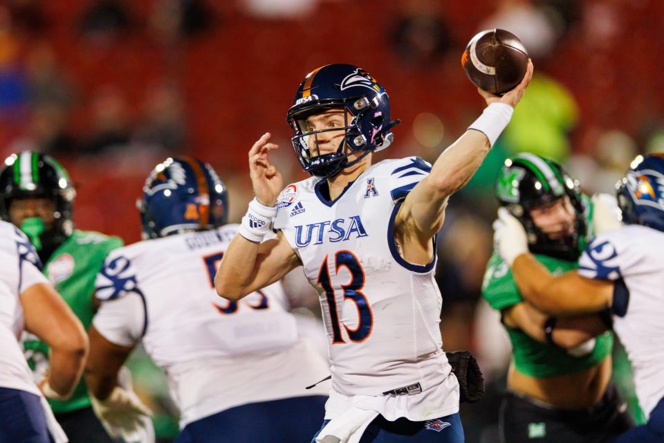 Redshirt sophomore Owen McCown, passing against Marshall in December, started the first two games of UTSA's season, but he was replaced in the second half of Saturday's 49-10 loss to Texas State.