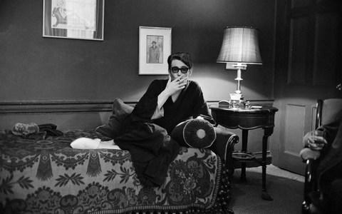 Peter O'Toole in 1965 - Credit: Bob Haswell/Getty