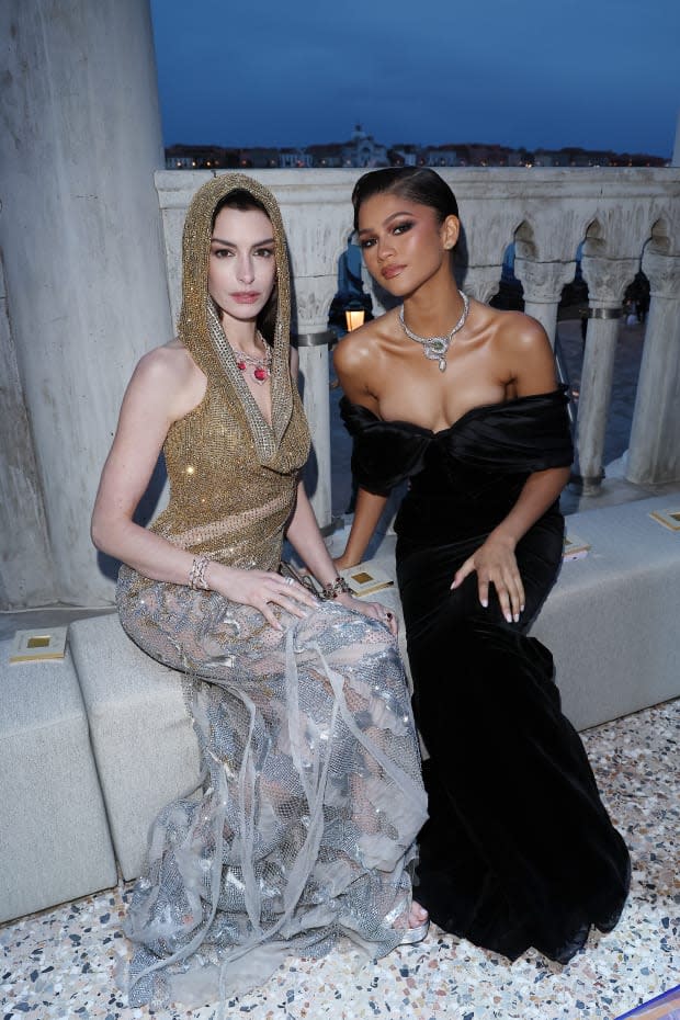 Anne Hathaway and Zendaya<p>Photo: Pietro S. D'Aprano/Getty Images</p>