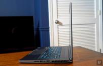 <p>Acer Predator Triton 500 SE side profile</p> 